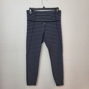 Athleta | dark blue Stripe Powervita Salutation 78 Yoga Tight Leggings Size L